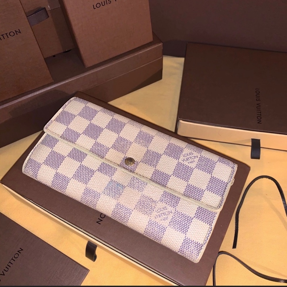 Louis Vuitton Damier Azur Sarah Wallet